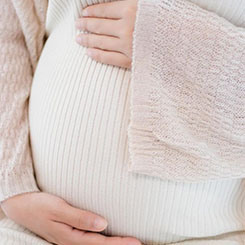 该政策框架下，🈶😼未来可🌠能包括🧖‍♂️🥁定期股息及🕞🔳/或特别股息😣